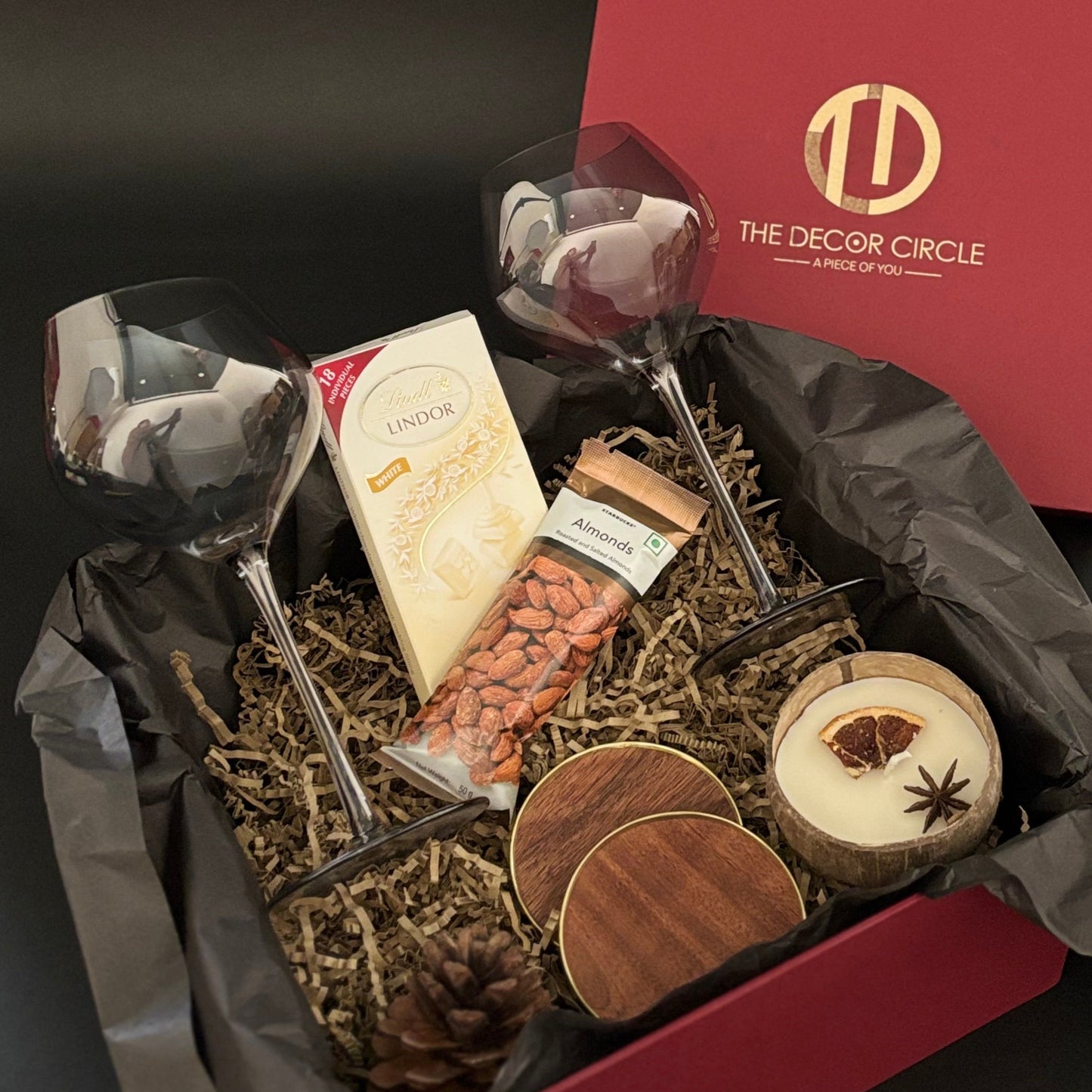 'Its a Vino Box' Gift Hamper For Friends