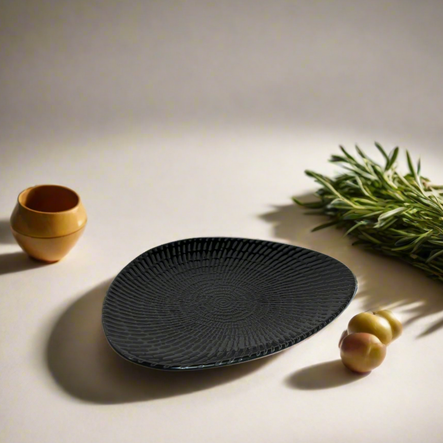 Mangata Modern Black Side plate