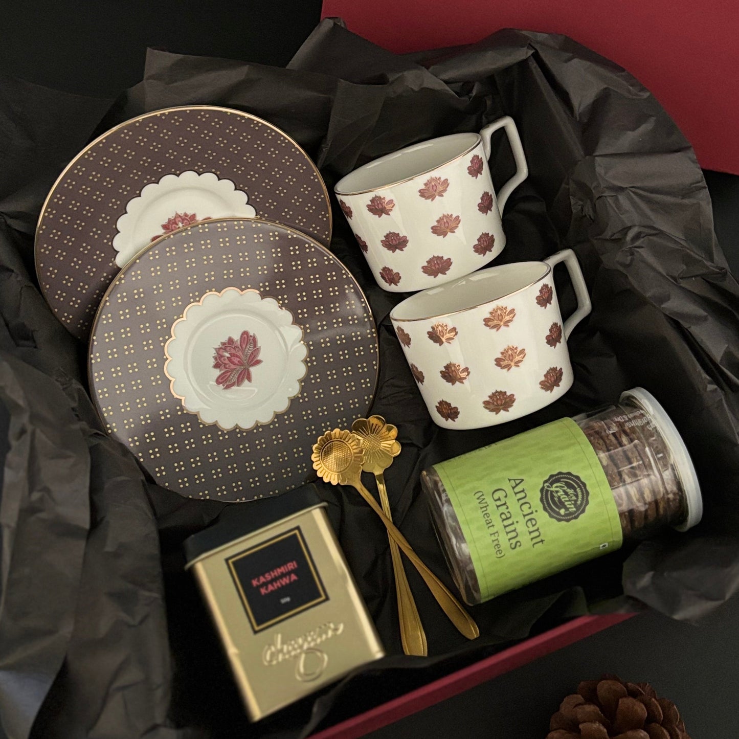 Real Estate Hand-Over Tea Cup Gift Hamper