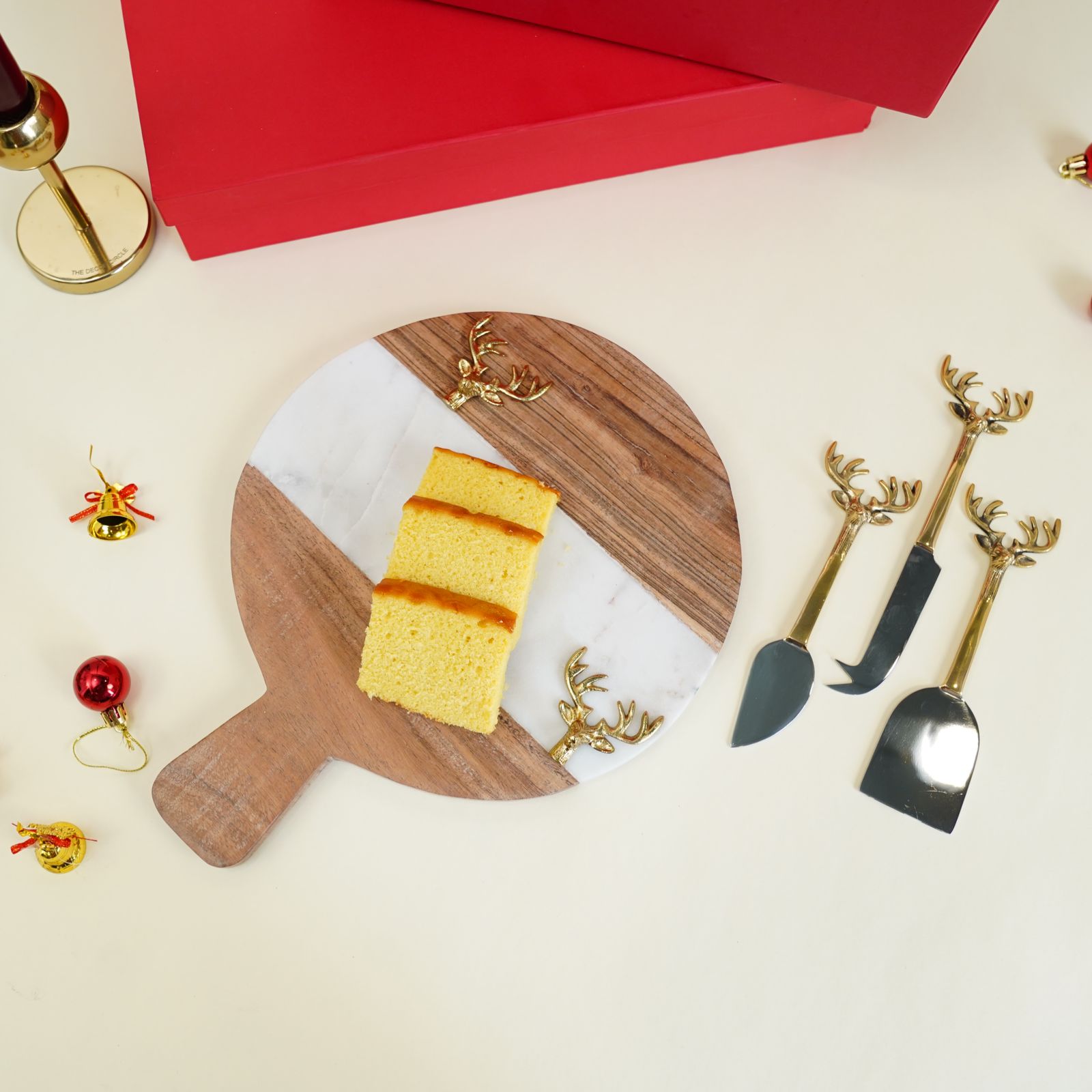 Christmas Deer Cheese Platter & Knives Gift Box