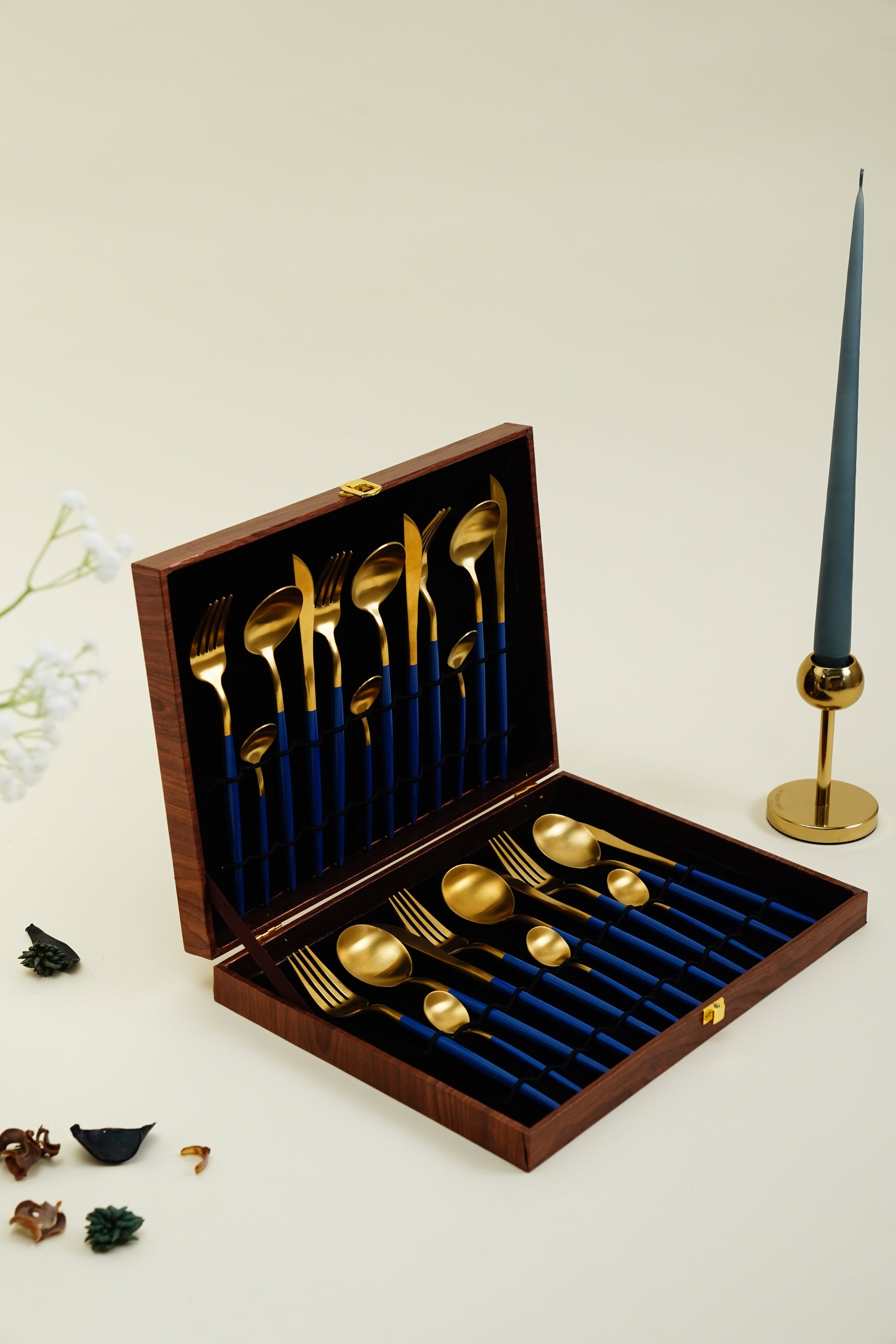 Nordic Royal Blue Gold Cutlery Set (24 Pieces)