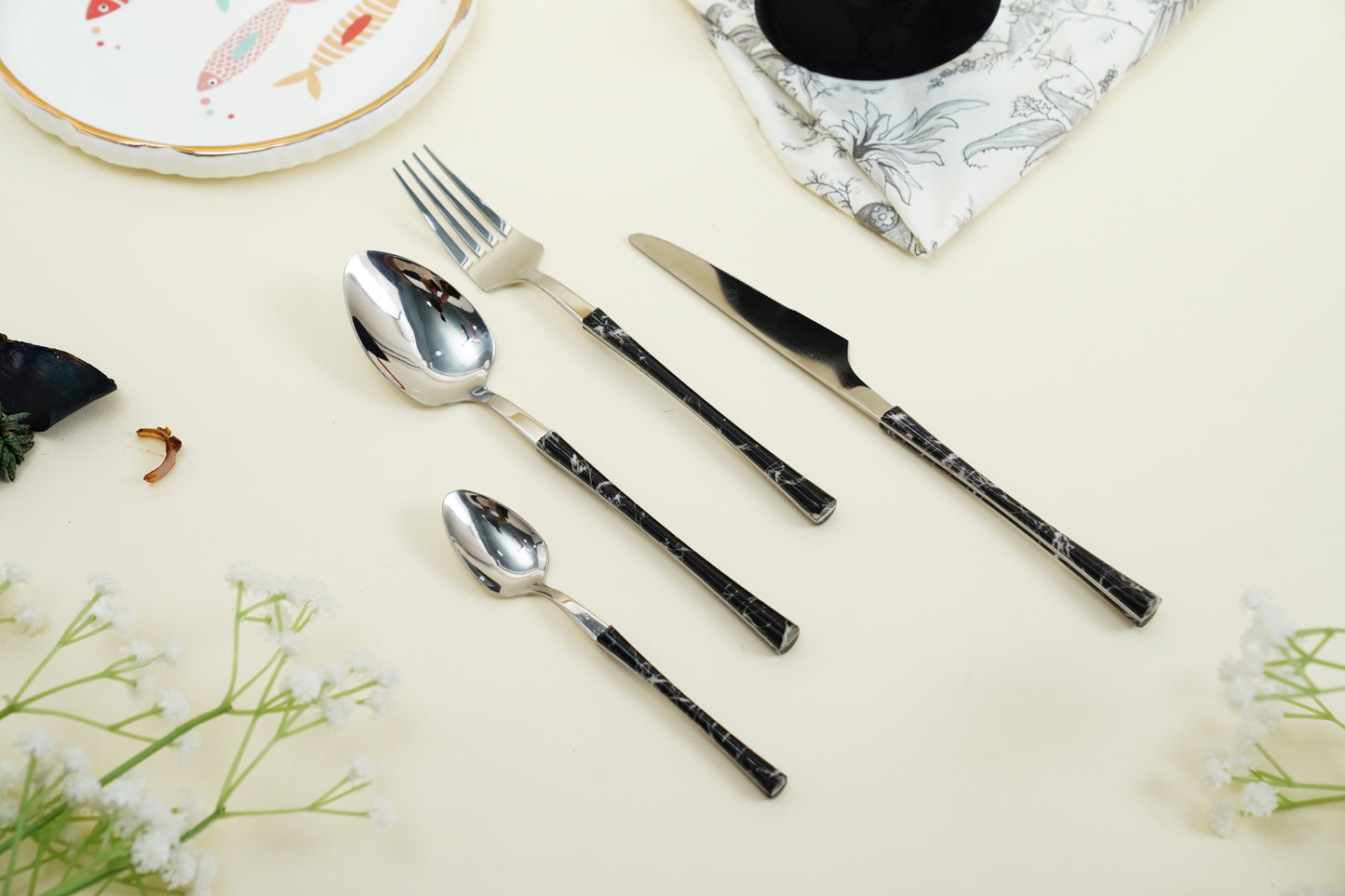 Flatware Marbled Cutlery Set (Set of 24 pieces)