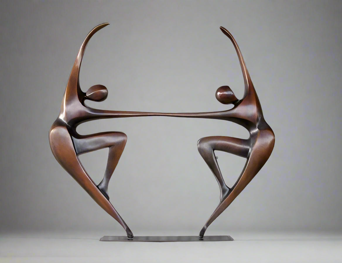 Sol-Gloria Dancing Sculpture for Courtyard (6 Feet)